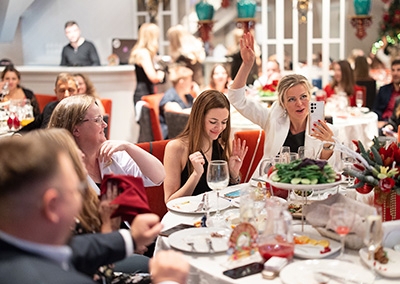 Праздничные ставки на будущее с "ТБГ и Горячими"