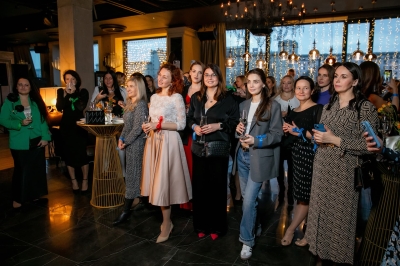 Тревел-школа "Русского Экспресса" открыла предзапись на новый курс. Старт уже в мае