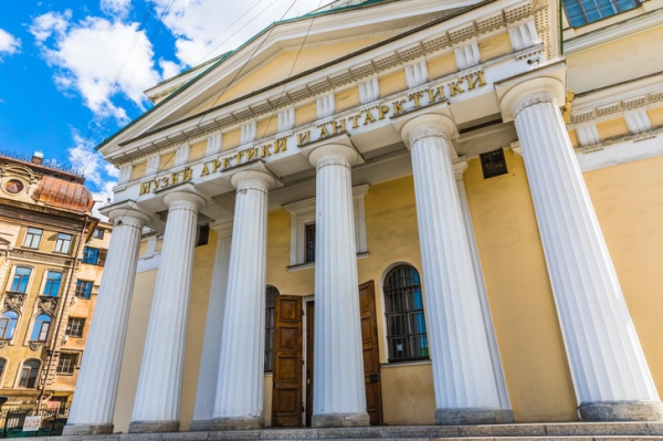 Есть всюду свет: посмотрите на 13 бывших церквей, которые обрели новую жизнь Есть всюду свет: посмотрите на 13 бывших церквей, которые обрели новую жизнь