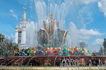 Выставка "Россия" вошла в ТОП-10 самых посещаемых мест в мире Выставка "Россия" вошла в ТОП-10 самых посещаемых мест в мире