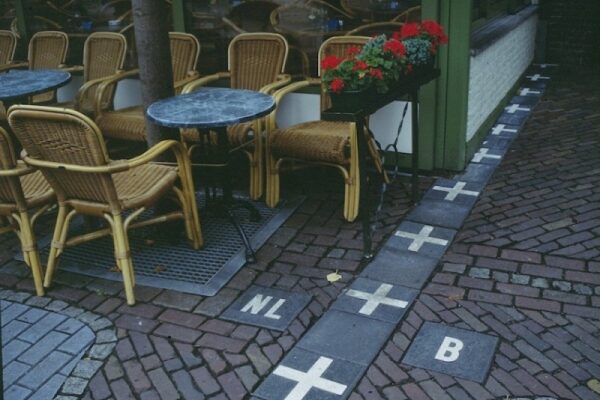 12 Grenzen zwischen Ländern, die alle Klischees aufbrechen