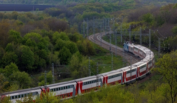 Liczba piętrowych wagonów nielubianych przez turystów w pociągach przekroczyła tysiąc