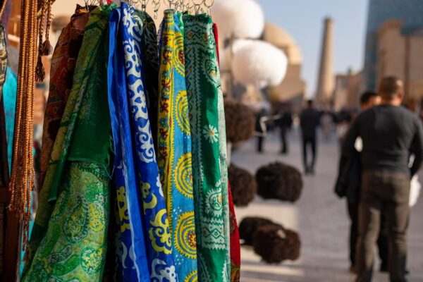 Was man aus Usbekistan als Geschenk oder als Andenken mitbringen sollte | Guide Club