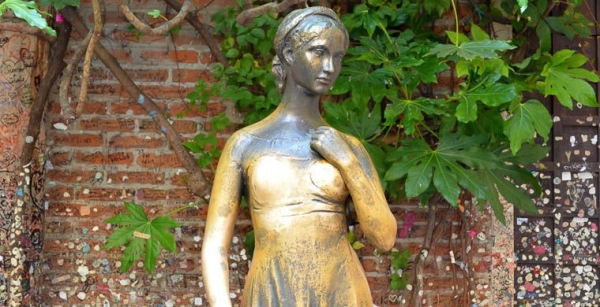 То, да не то: самые известные фейковые достопримечательности То, да не то: самые известные фейковые достопримечательности