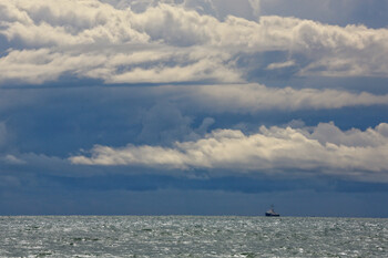 In Sotschi wurden zwei Touristen auf Sapboards gerettet