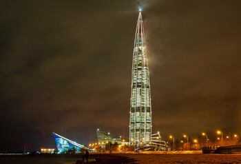 В Санкт-Петербурге для посетителей открылся небоскрёб Лахта-центр В Санкт-Петербурге для посетителей открылся небоскрёб Лахта-центр