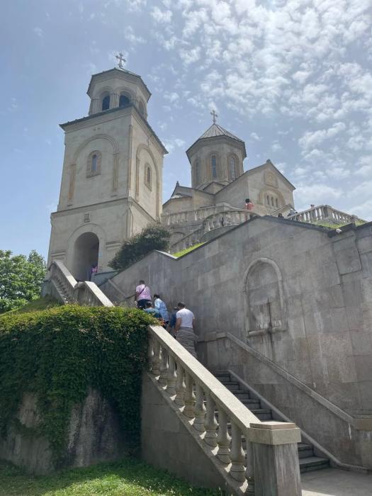 Как живется в Грузии? Интервью о работе, адаптации и ценах на аренду